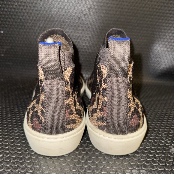 Rothys Chelsea Sneakers Boots Wildcat Animal Print Leopard Shoes Women’s Size 8 - Picture 3 of 8